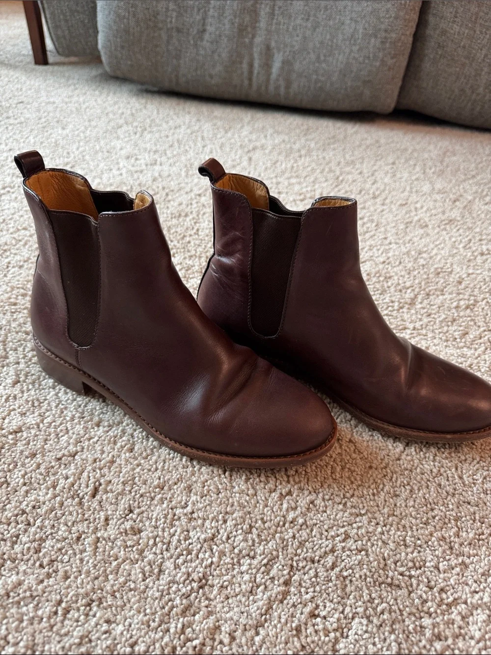 Sezane brown leather chelsea boots